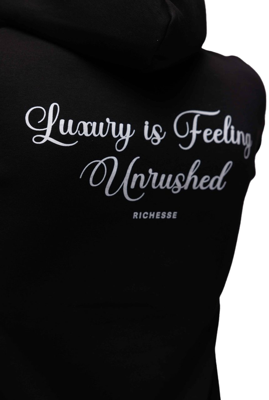 Richesse UNRUSHED HOODIE BLACK Zwart