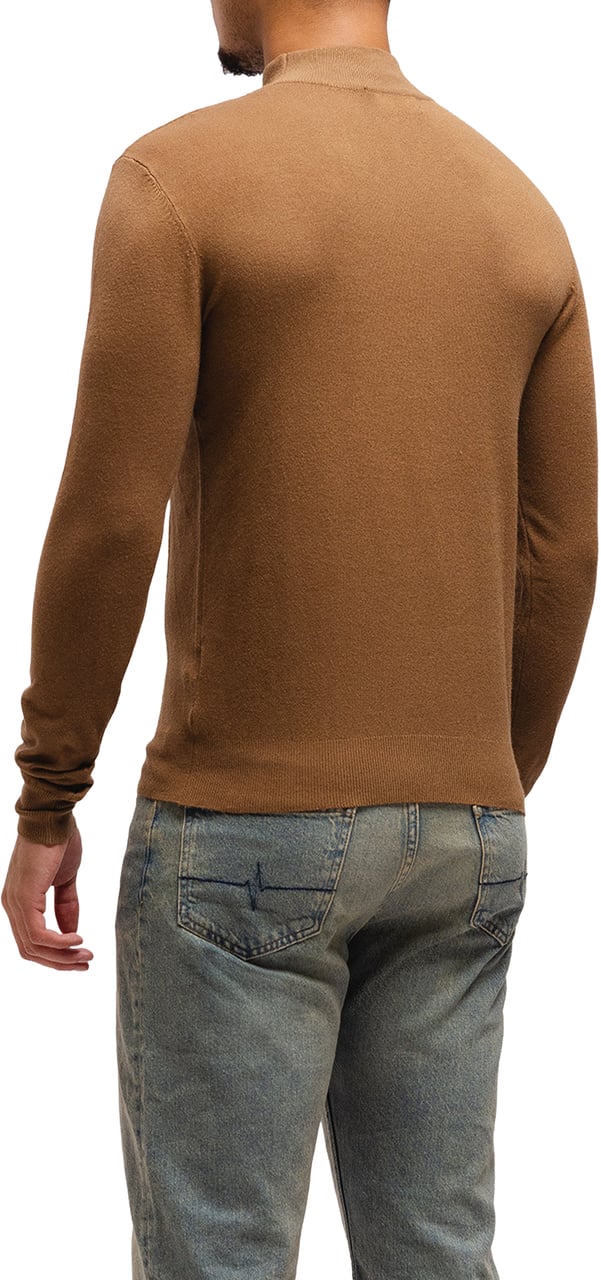 Richesse Knitted Turtleneck Brown Bruin