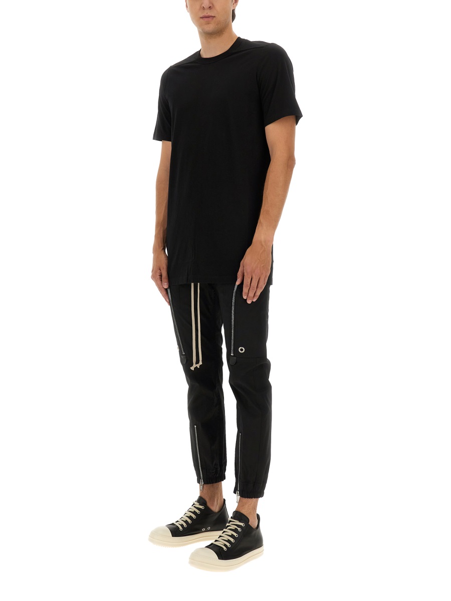 Rick Owens "LEVEL T" T-SHIRT Zwart