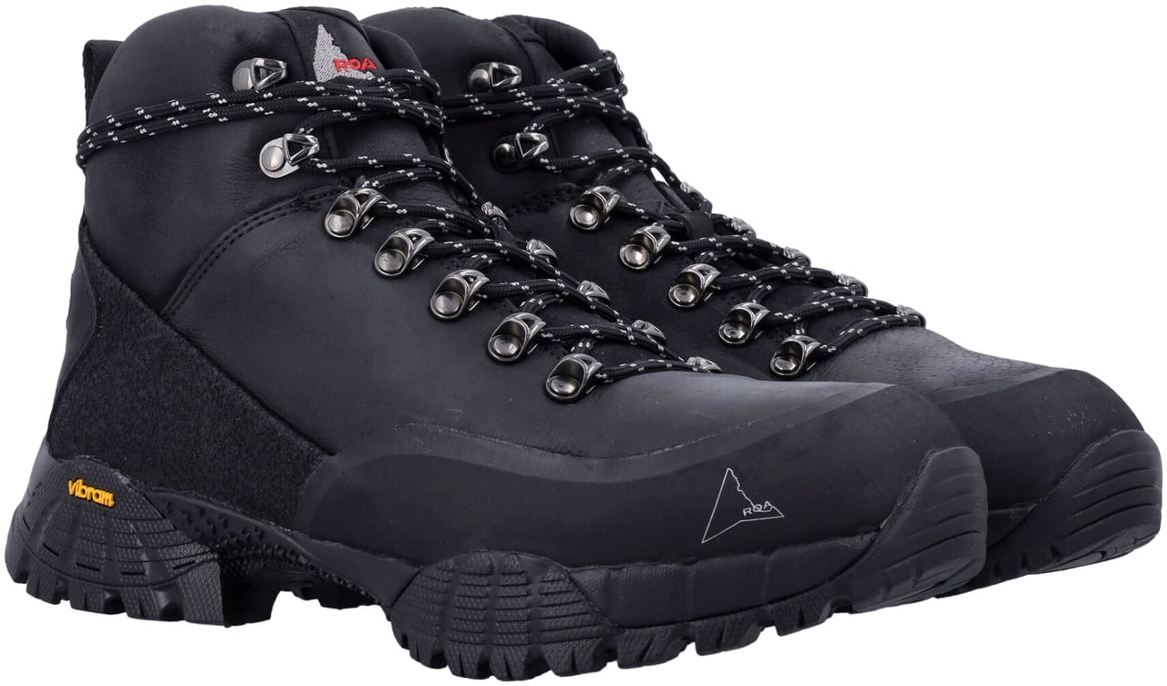 ROA Andreas Nero Zwart