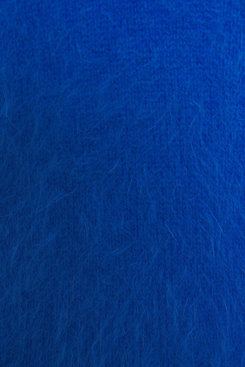 Roberto Collina Knitted Sweater with V-Neck Blauw