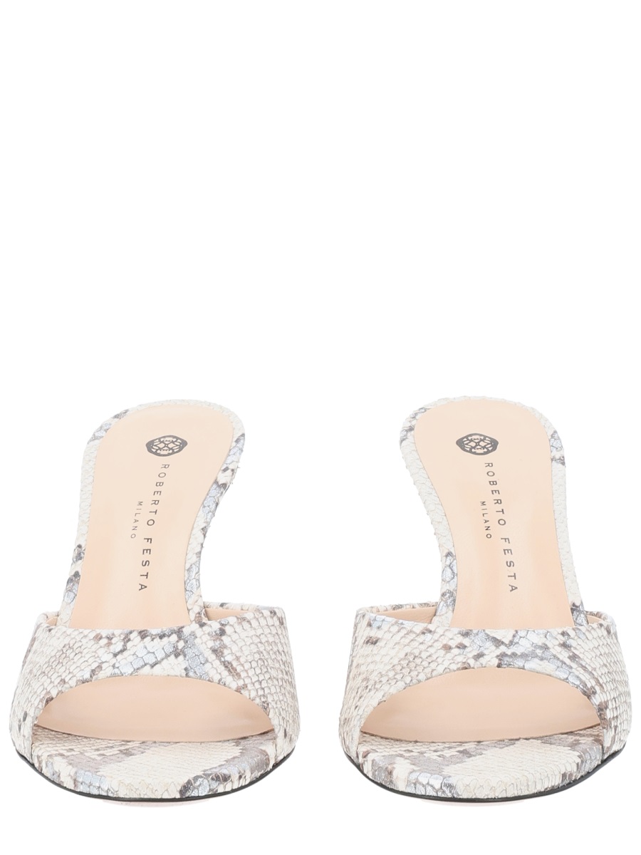 Roberto Festa Décolleté Shoe with Textured Snakeskin Pattern and Slender Heel Roze