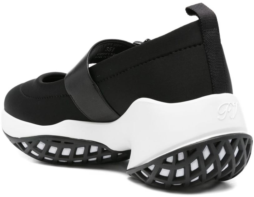 Roger Vivier Flat Shoes Black Zwart