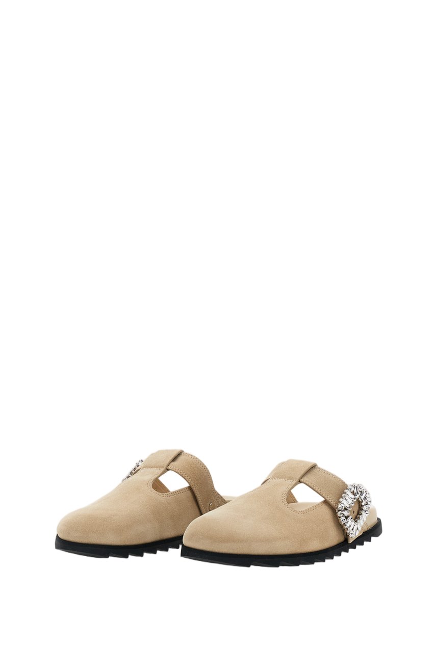 Roger Vivier Pointed Toe Slip-On Sandals with Ornate Silver Buckle Neutraal