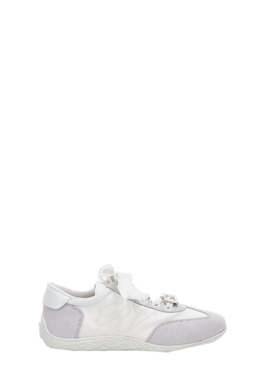 Roger Vivier Classic Low-Top Sneakers with Smooth Silhouette Wit
