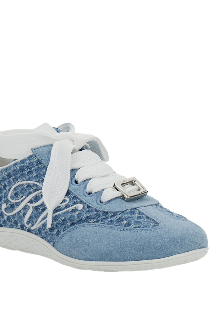 Roger Vivier Low-Profile Blue Sneakers with Textured Finish Blauw