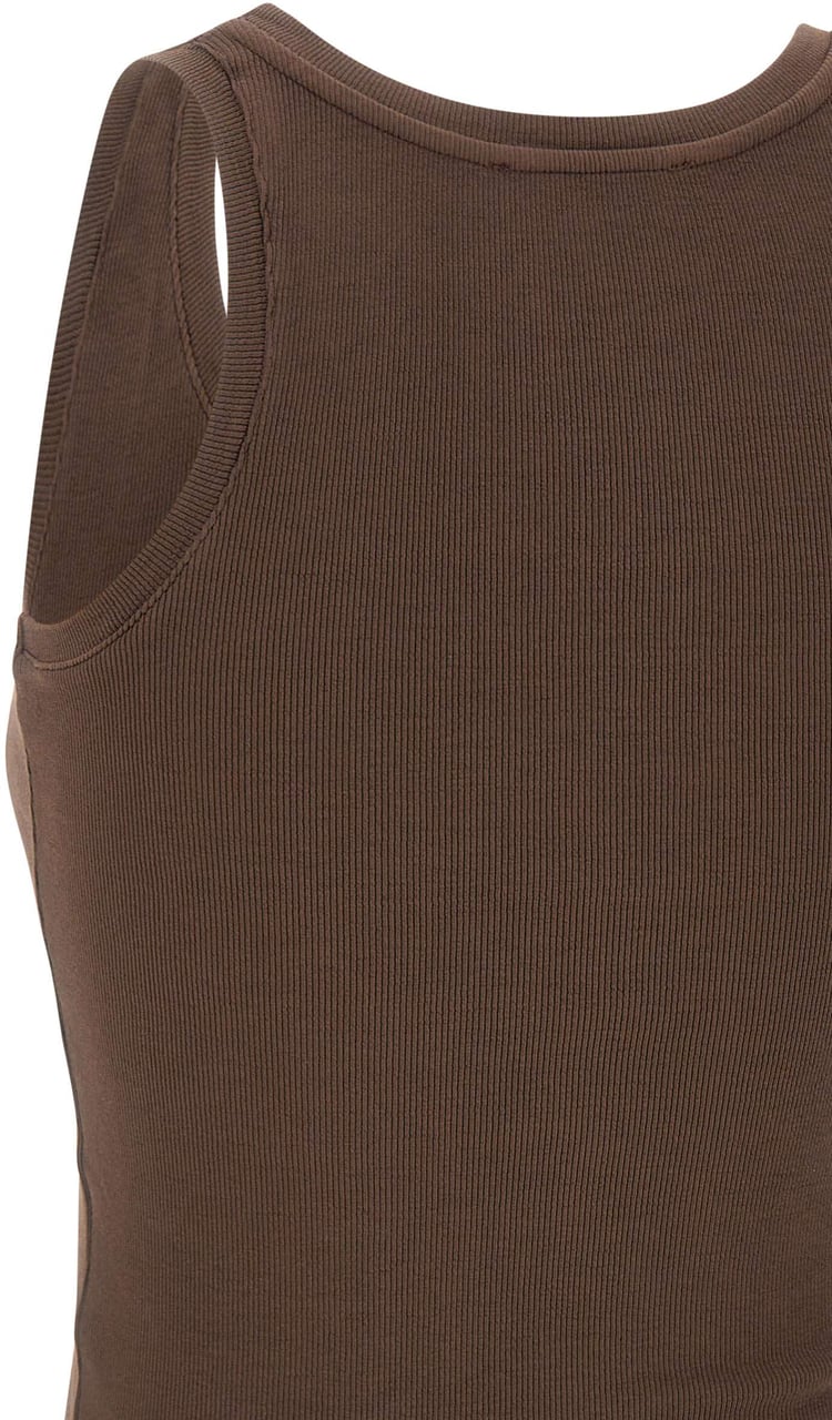 Rotate Top Brown Bruin