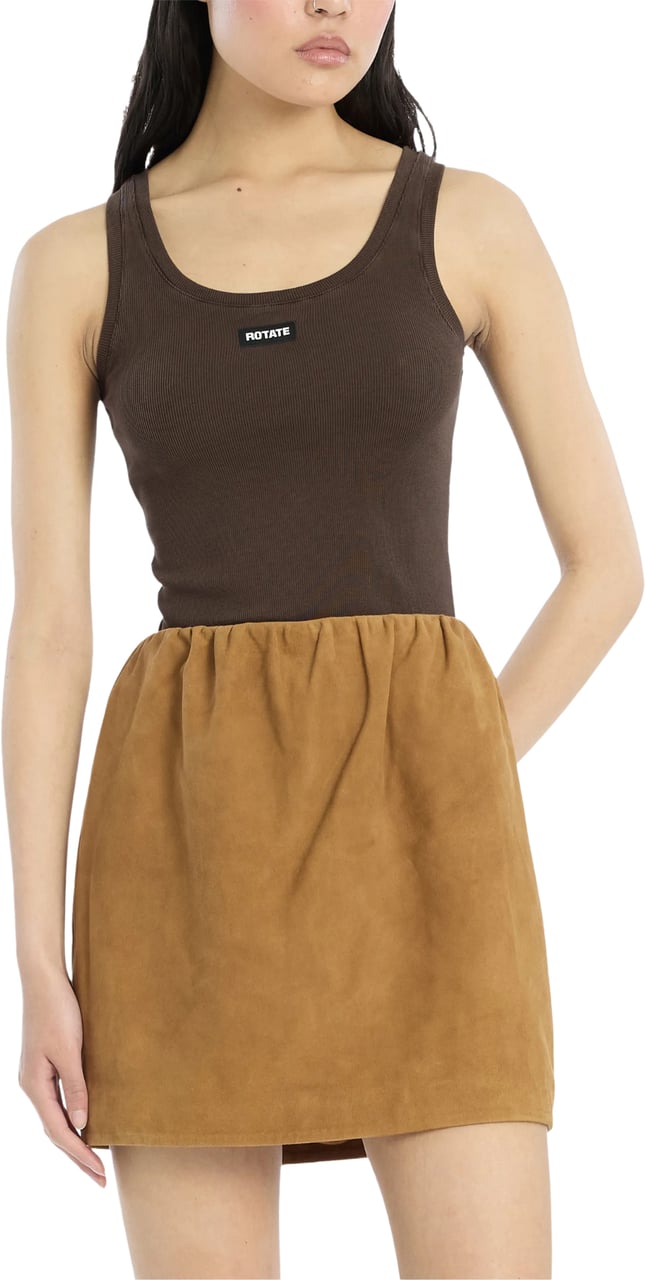 Rotate Top Brown Bruin