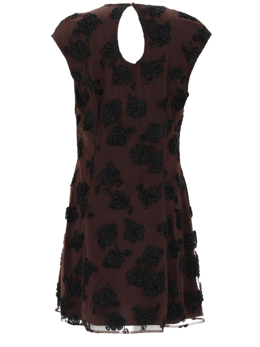 Rotate Fitted Cap Sleeves Appliqué Dress Zwart