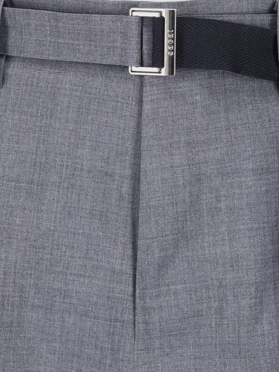 Sacai Tailored Wide-Leg Trousers with Adjustable Belt and Relaxed Fit Grijs
