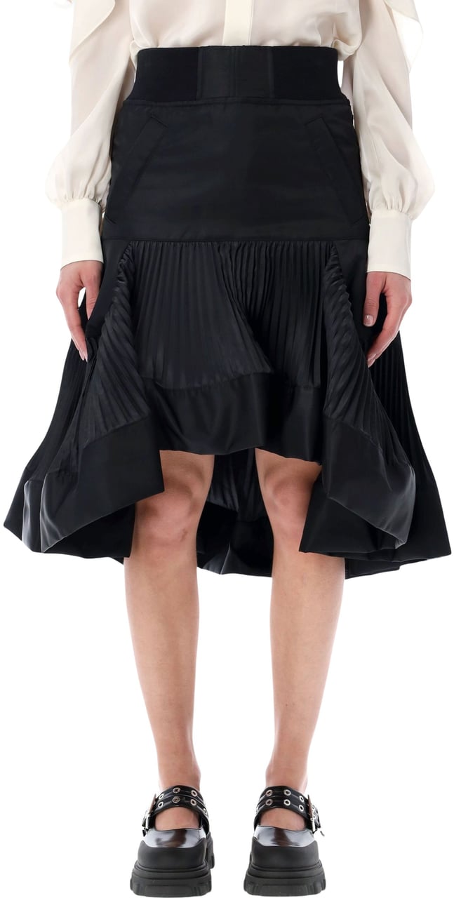 Sacai Sacai Nylon Twill Midi Skirt with pleated inserts Zwart