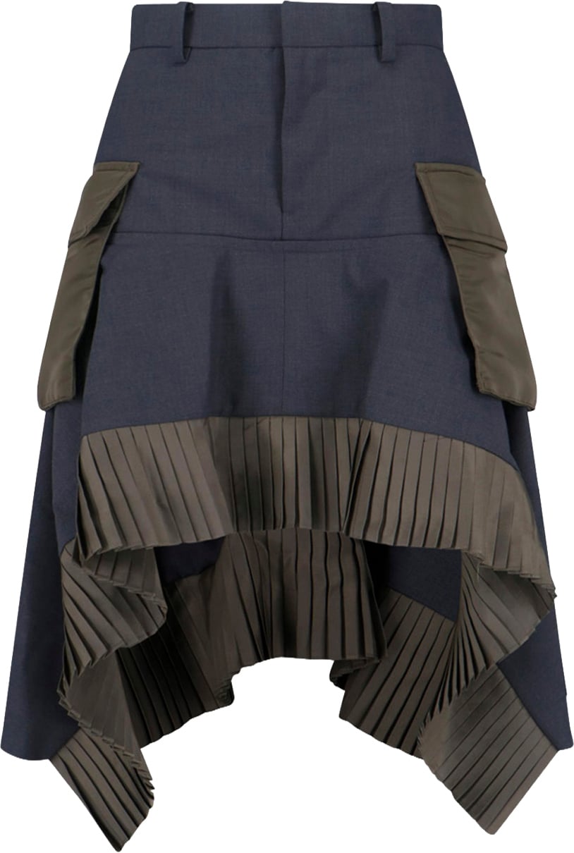 Sacai Versatile Grey Skirt With Smooth Texture And Elegant Silhouette Blauw