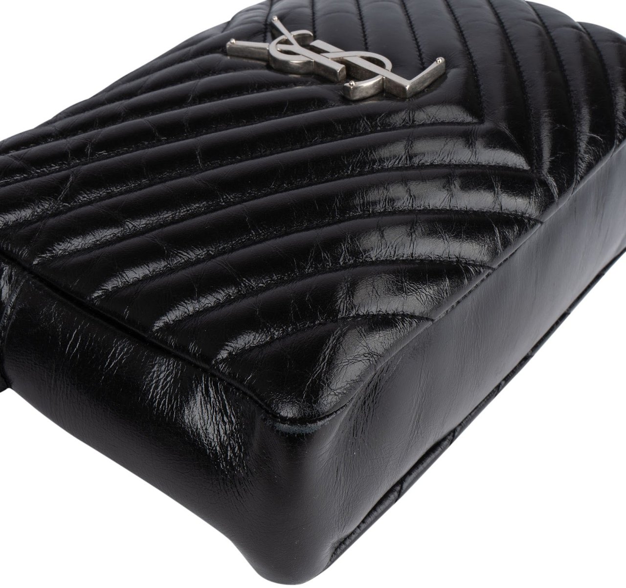 Saint Laurent Quilted Leather Lou Camera Crossbody Bag Zwart