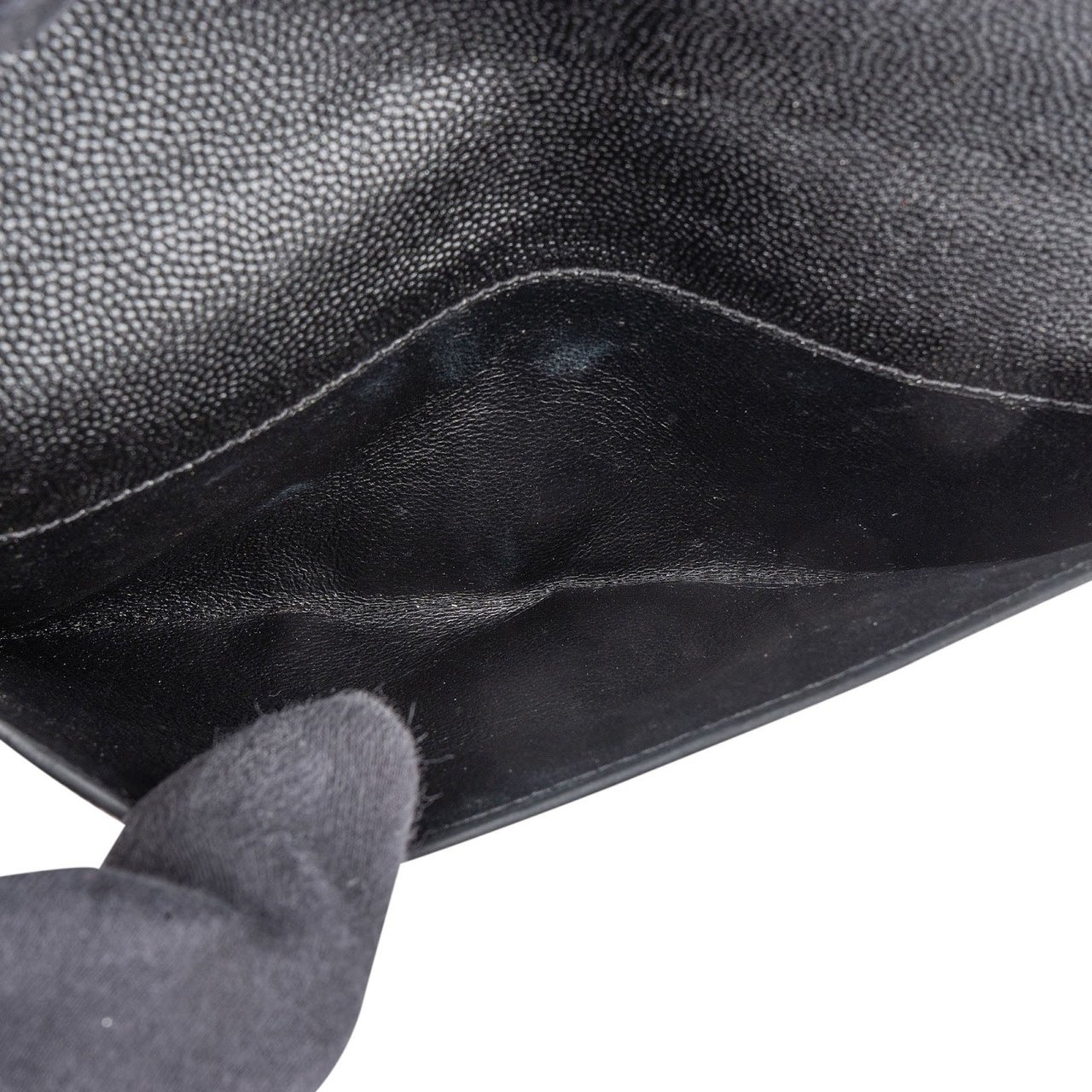 Saint Laurent Saint Laurent Grain de Poudre Leather Uptown Wallet Zwart