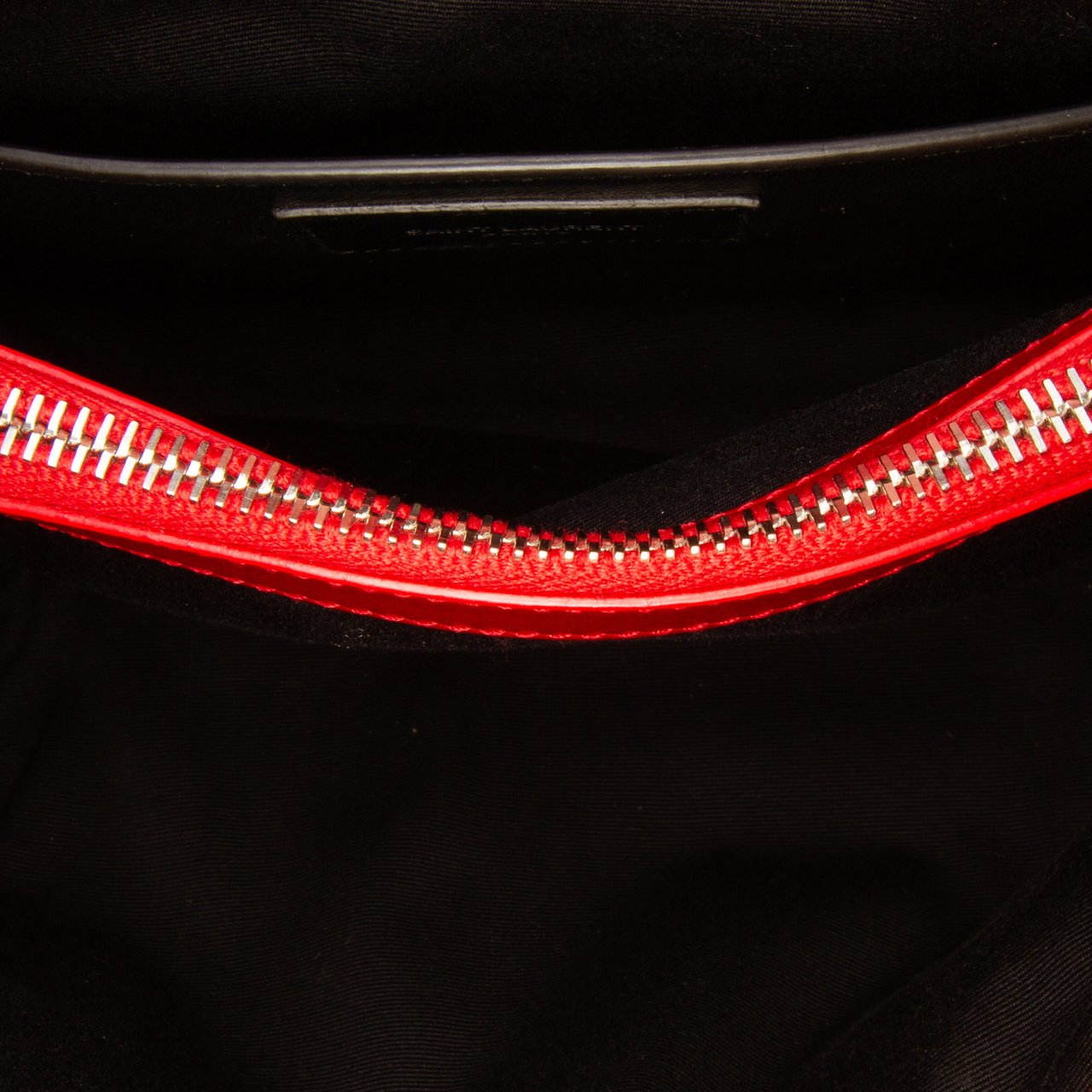 Saint Laurent Small Leather Monogram Loulou Crossbody Rood