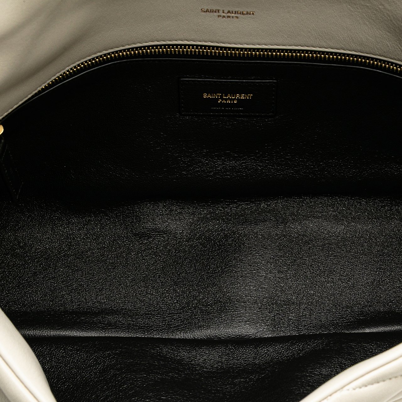 Saint Laurent Large Quilted Lambskin Sade Clutch Wit