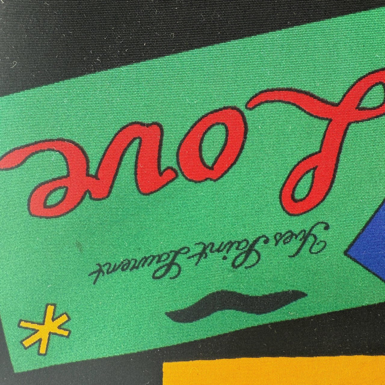 Saint Laurent Yves Saint Laurent Love Printed Nylon Handbag Colorful / good Zwart