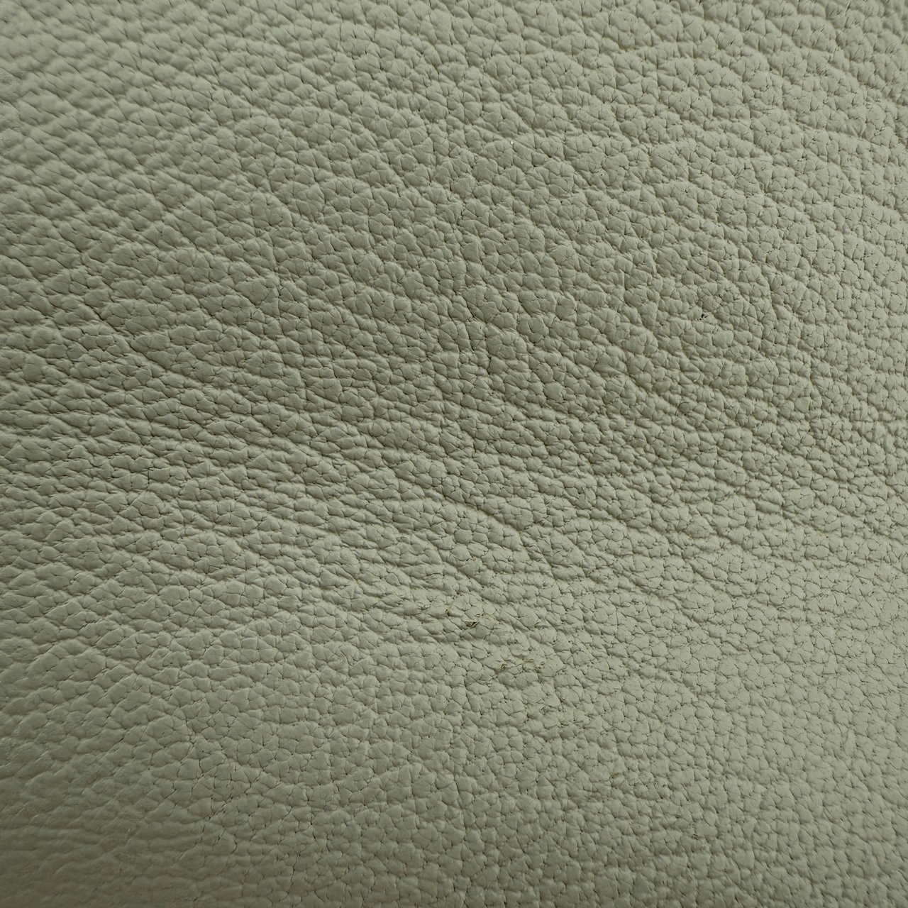 Saint Laurent Yves Saint Laurent Lou Camera Bag Cream White / good Wit