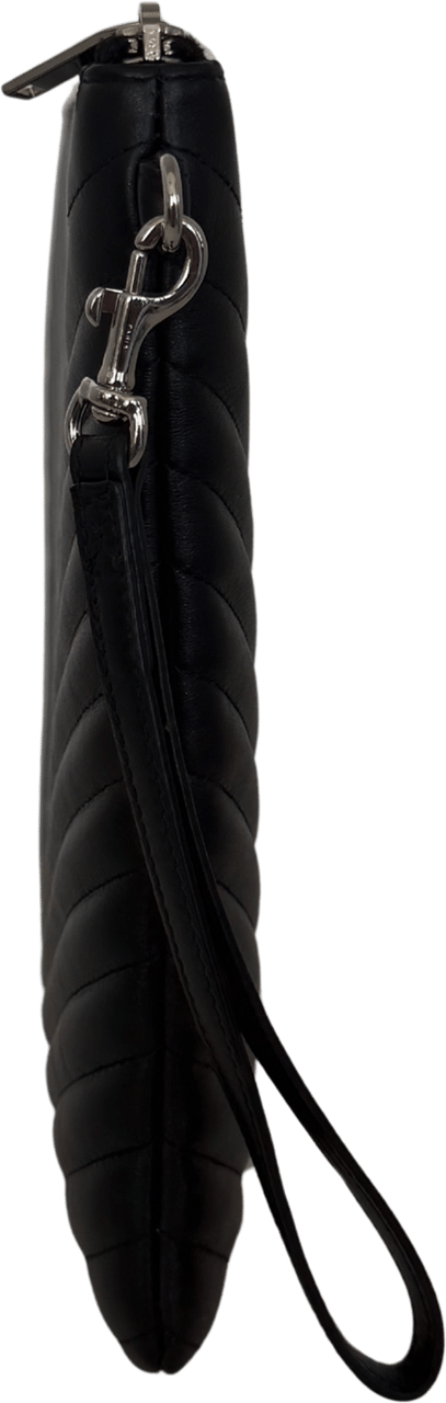 Saint Laurent Saint Laurent Cassandre Matelassé quilted leather document holder Black / very good Zwart