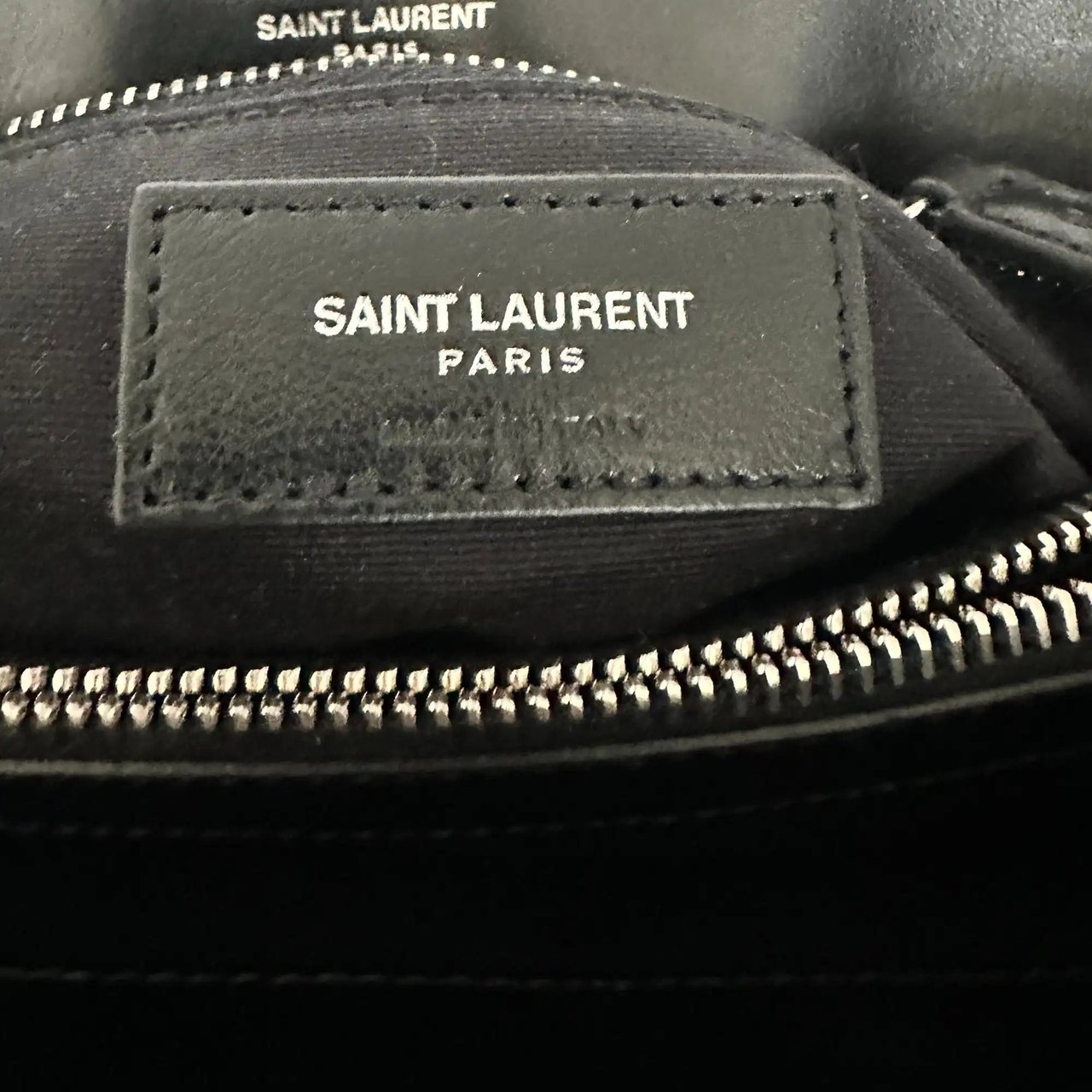 Saint Laurent Saint Laurent YSL LouLou Medium Leder schwarz silberne Hardware / sehr gut Zwart