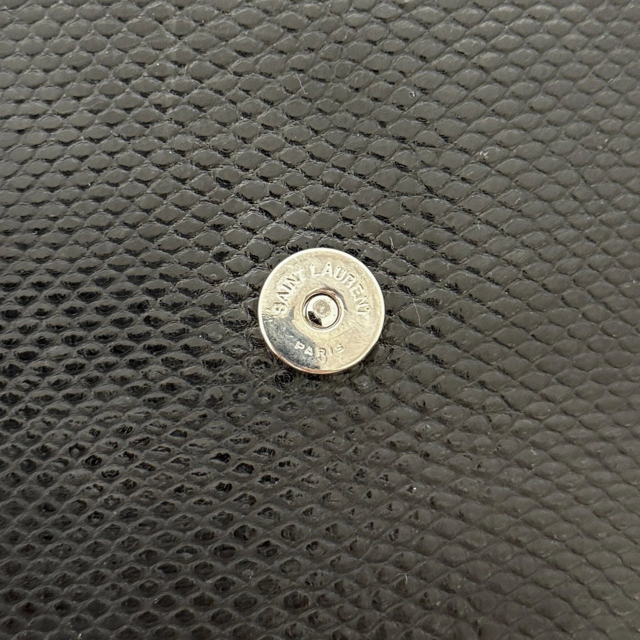 Saint Laurent Saint Laurent Demi Lune Minaudiere Black / very good Zwart