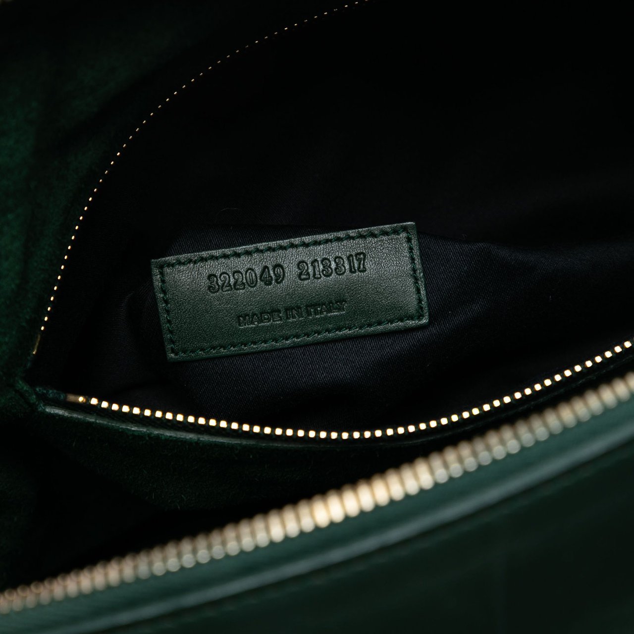 Saint Laurent Leather Classic Duffle 6 Satchel Groen