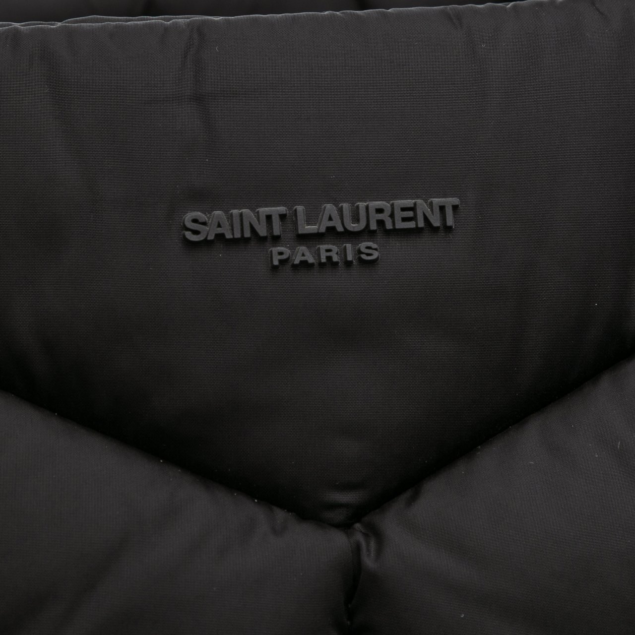 Saint Laurent Nylon Puffer Tote Zwart