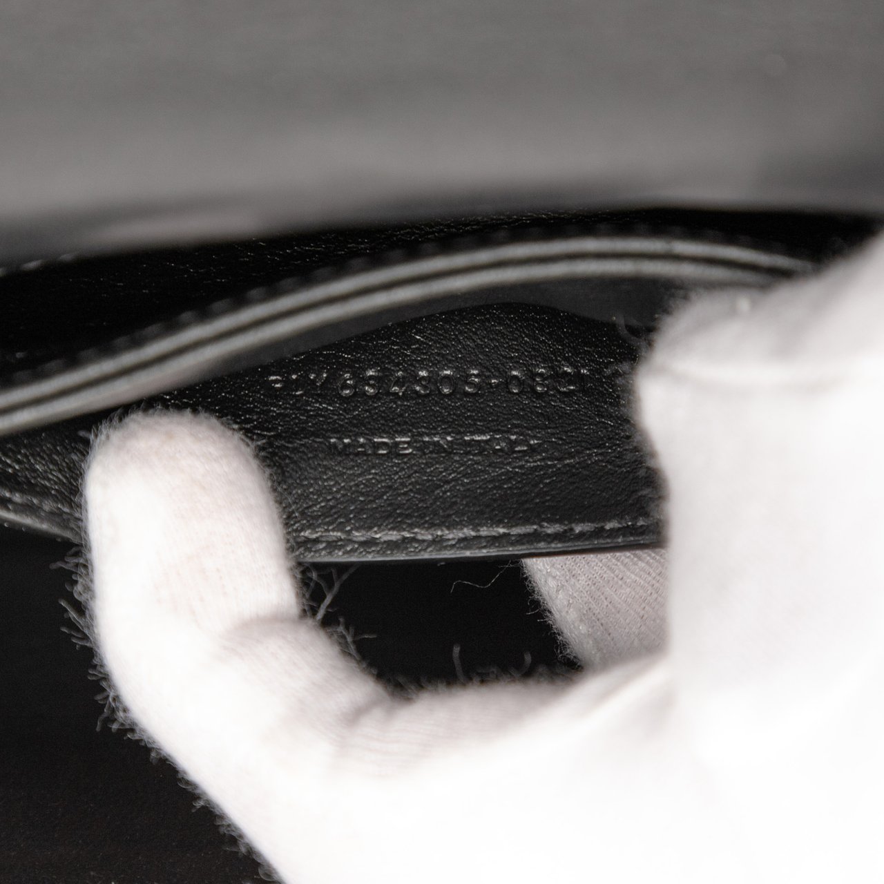 Saint Laurent Medium Calfskin Solferino Satchel In Box Zwart