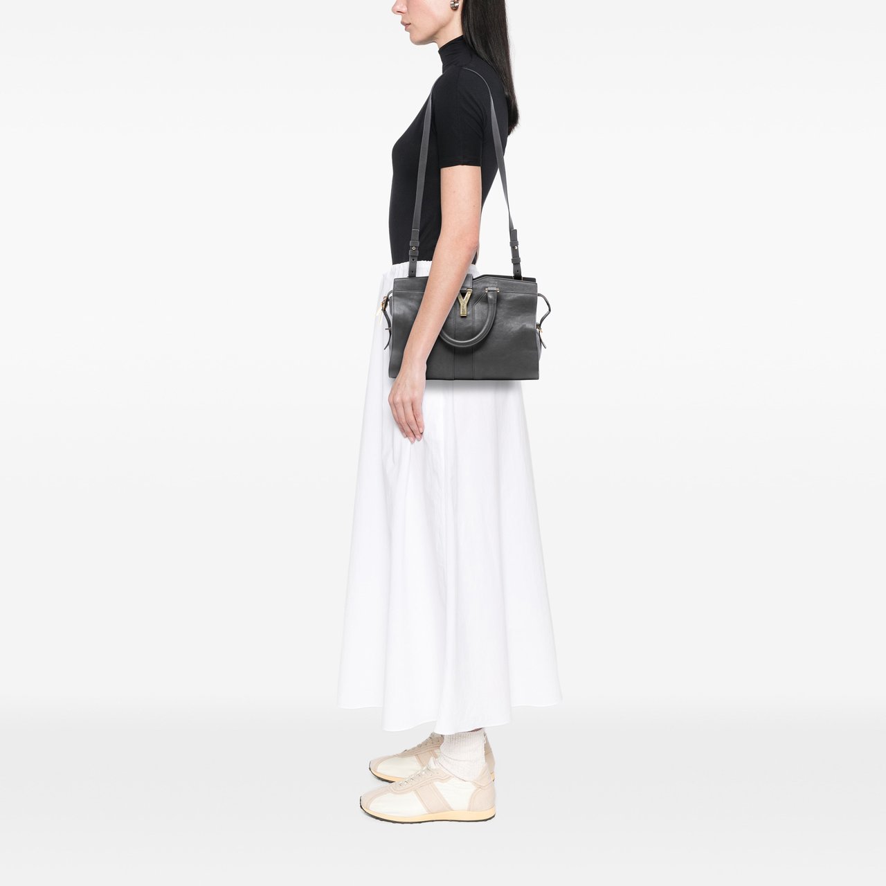 Saint Laurent Small Sheepskin Cabas Chyc Satchel Grijs