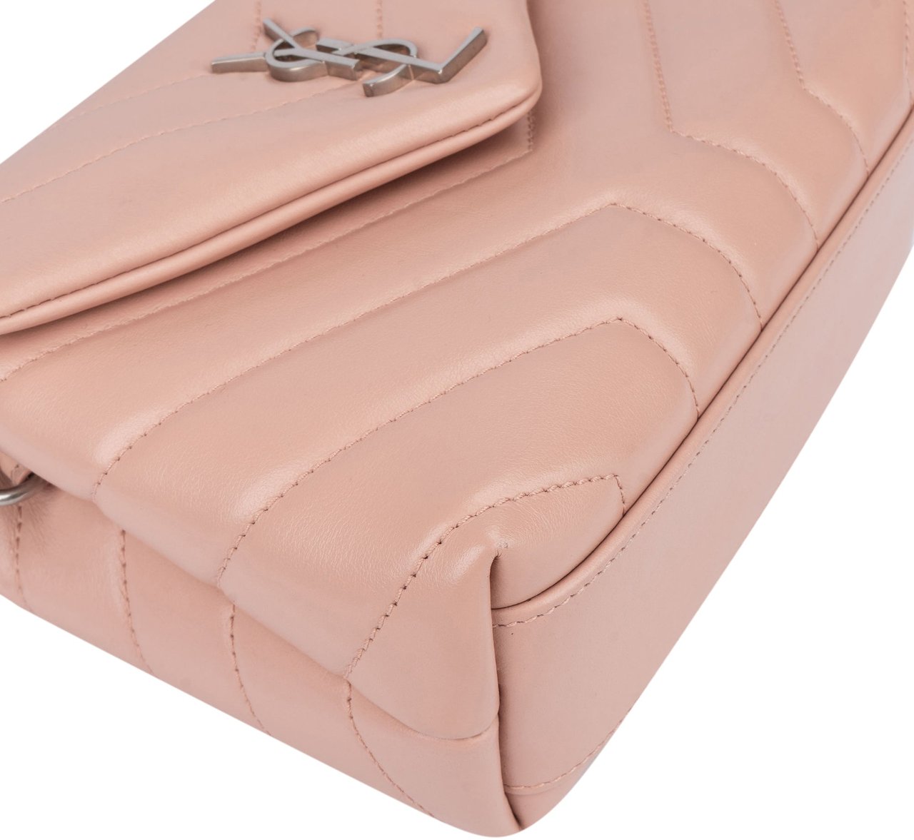 Saint Laurent Saint Laurent Rose Leather Lou Lou Crossbody Bag Roze