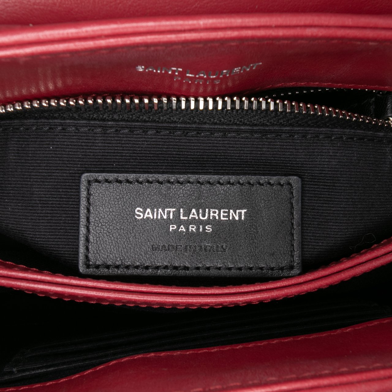 Saint Laurent Toy Matelasse Leather Monogram LouLou Crossbody Rood
