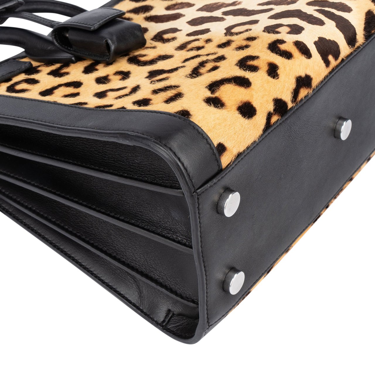 Saint Laurent Saint Laurent Leopard Print Baby Sac De Jour Handbag Zwart