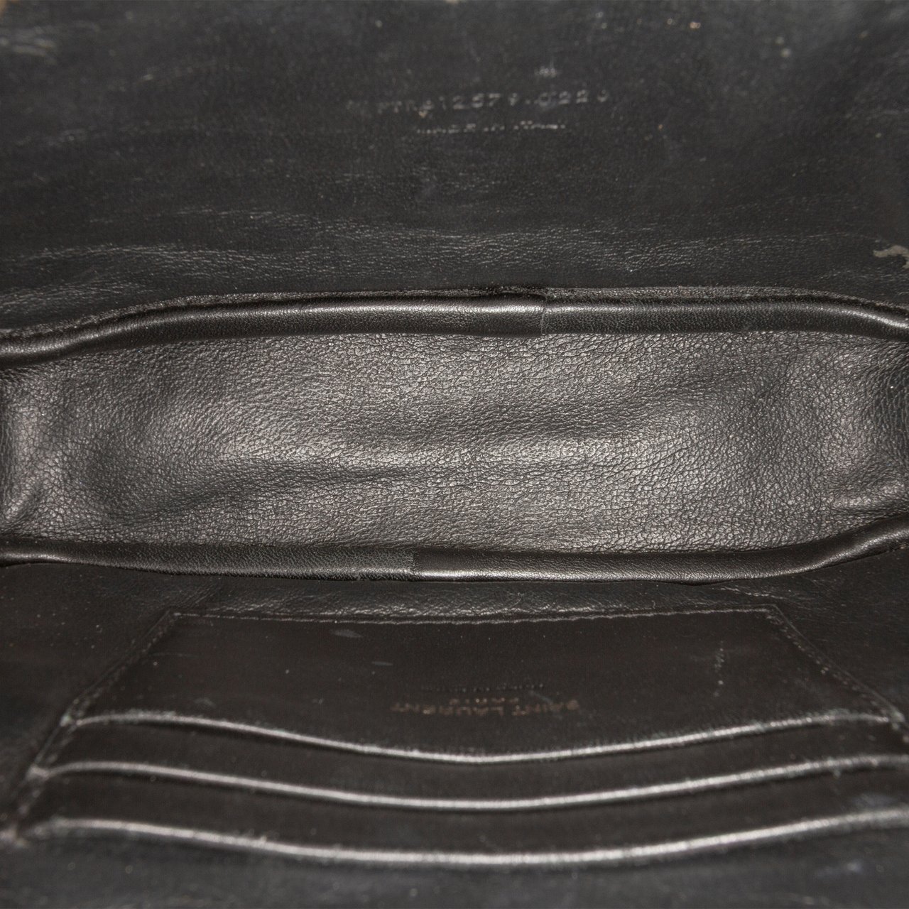 Saint Laurent Mini Grain de Poudre Monogram Monochrome Lou Camera Bag Zwart