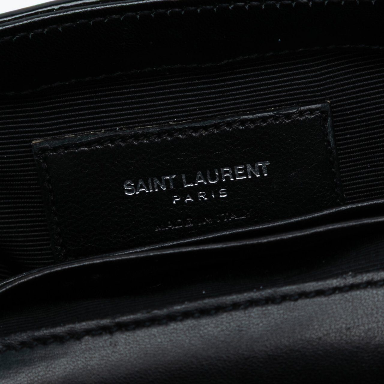 Saint Laurent Baby Patent Chevron Classic Monogram Chain Bag Zwart