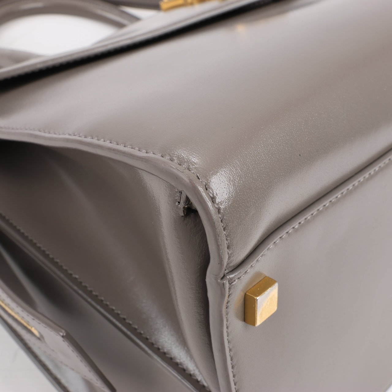 Saint Laurent Saint Laurent Paris Uptown Leather Handbag in Gray 557653 Grijs