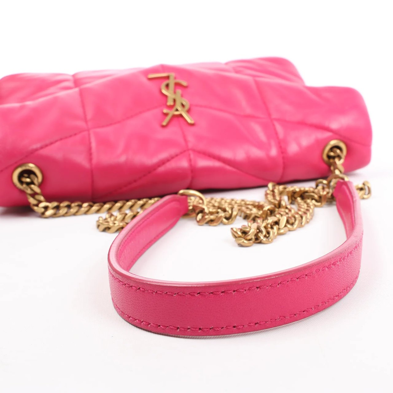 Saint Laurent Saint Laurent Paris Loulou Puffer Leather Chain Shoulder Bag in Pink 620333 Roze