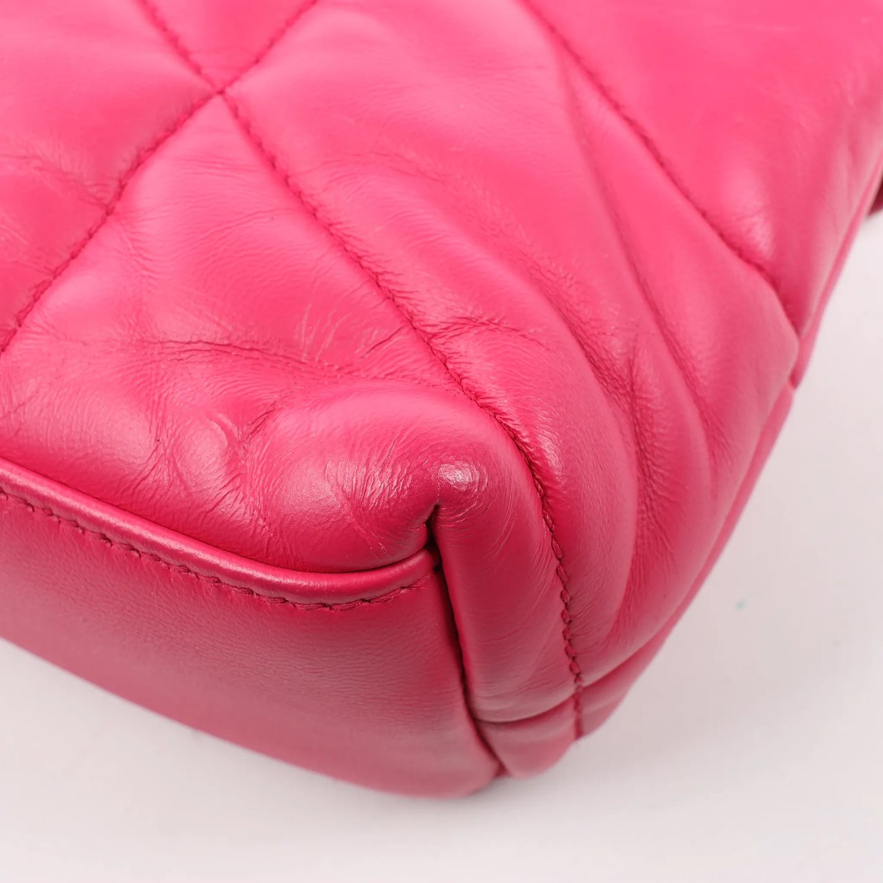 Saint Laurent Saint Laurent Paris Loulou Puffer Leather Chain Shoulder Bag in Pink 620333 Roze