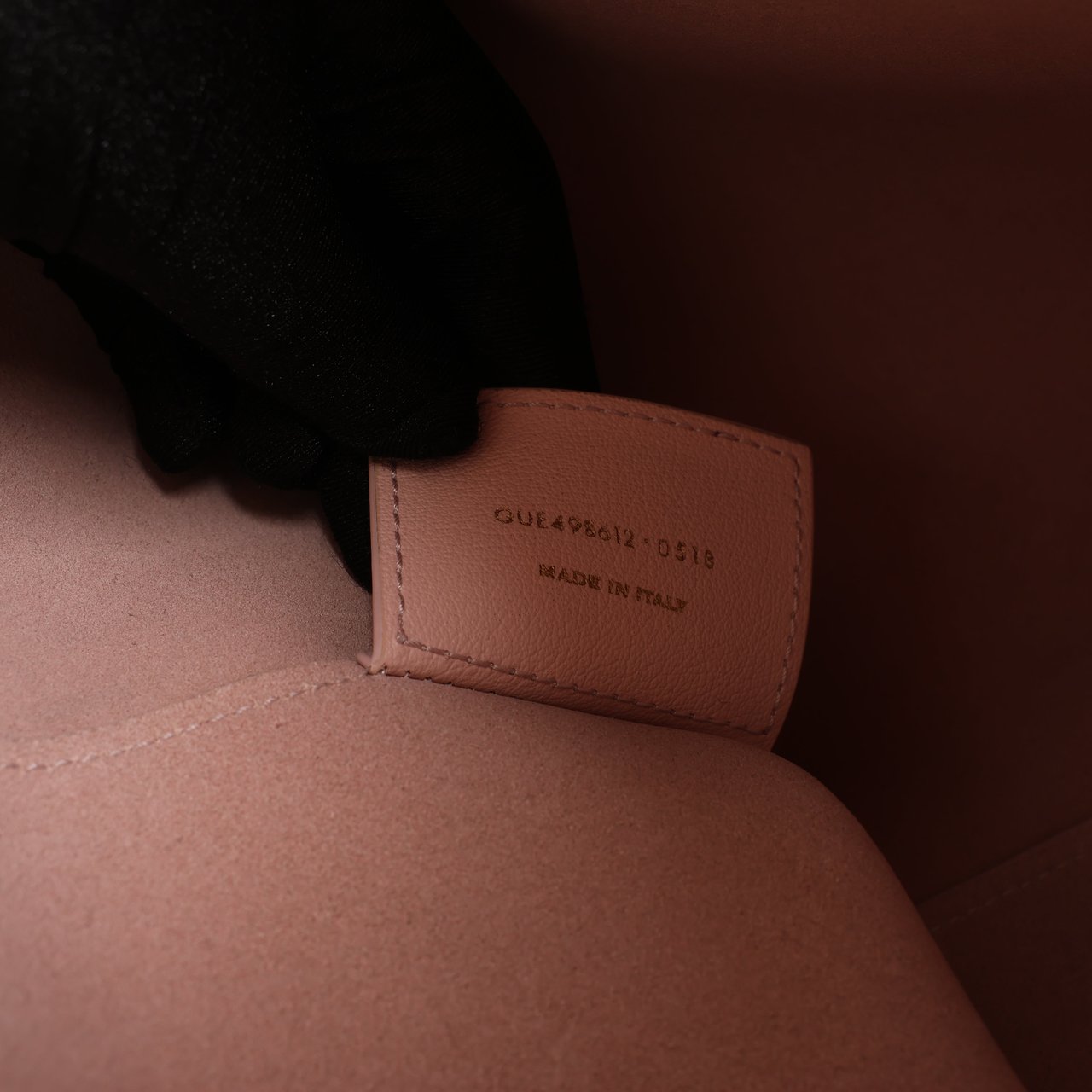 Saint Laurent Saint Laurent Paris Toy Shopping Leather 2Way Handbag in Pink 498612 Roze