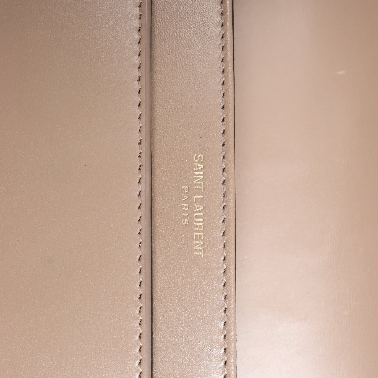 Saint Laurent Saint Laurent Paris Solferino Leather Shoulder bag in beige Beige