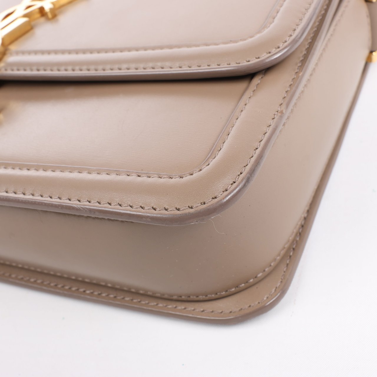 Saint Laurent Saint Laurent Paris Solferino Leather Shoulder bag in beige Beige