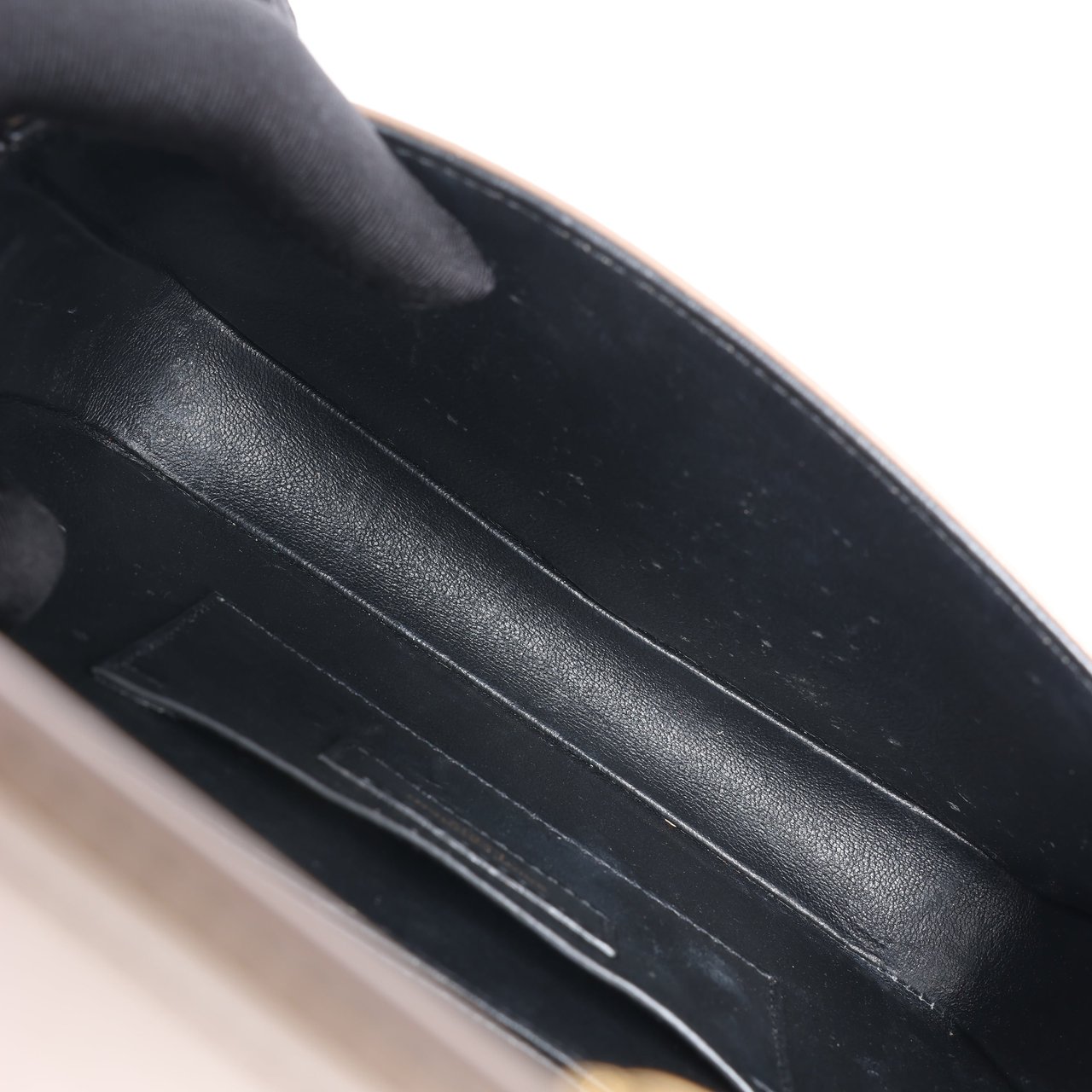 Saint Laurent Saint Laurent Paris Solferino Leather Shoulder bag in beige Beige