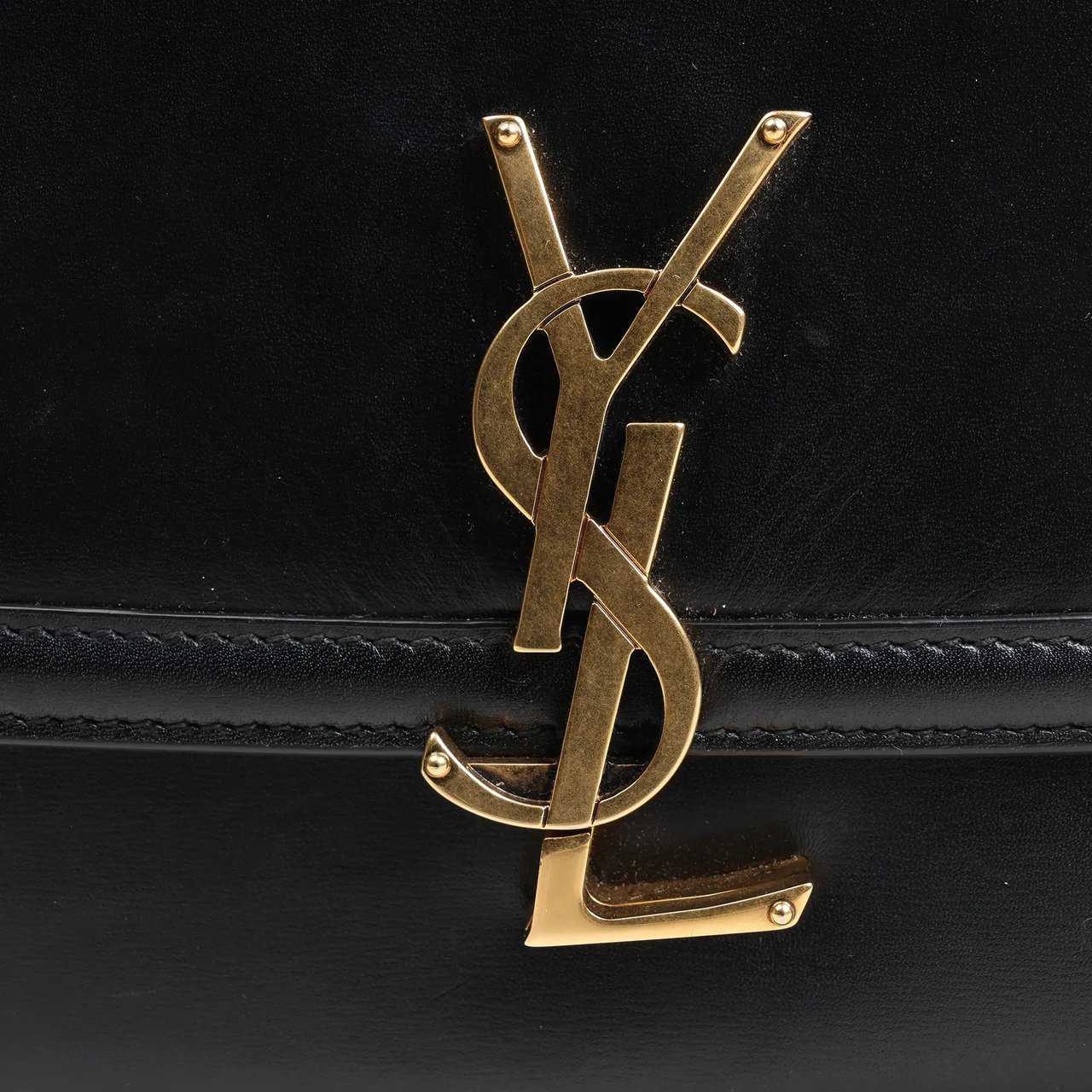 Saint Laurent Saint Laurent Paris Solferino Leather Shoulder bag in Black 634305 Zwart