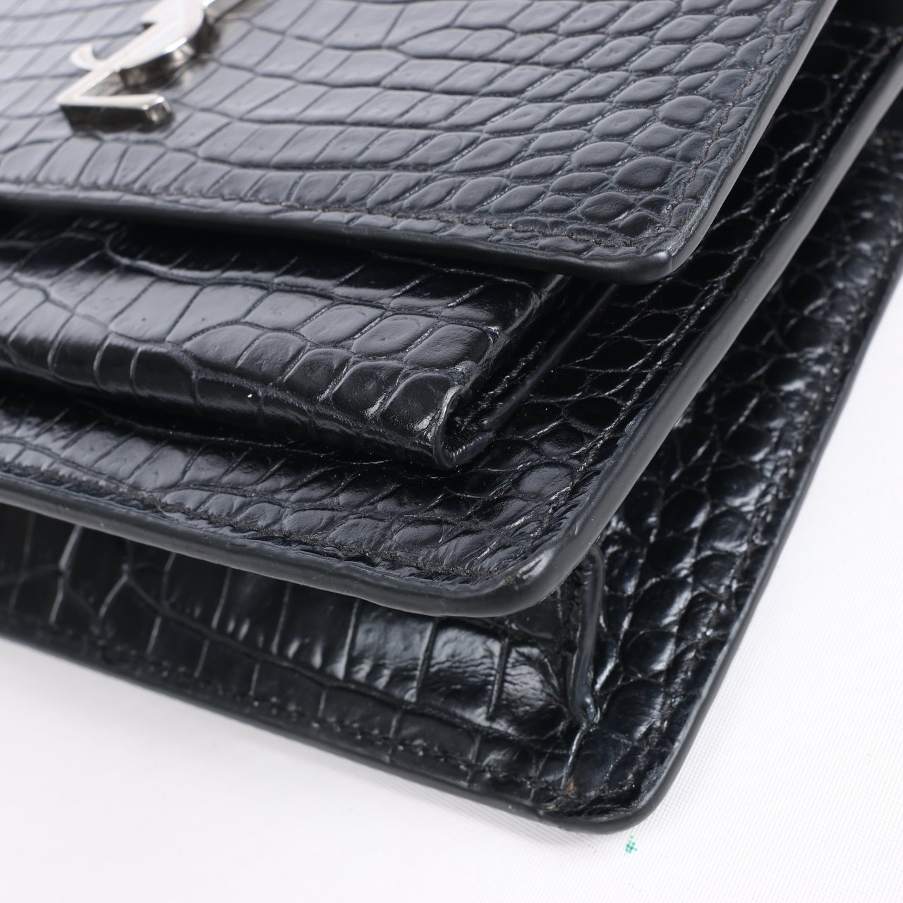 Saint Laurent Saint Laurent Paris Sunset Mock Croc Shoulder Bag in Black Zwart