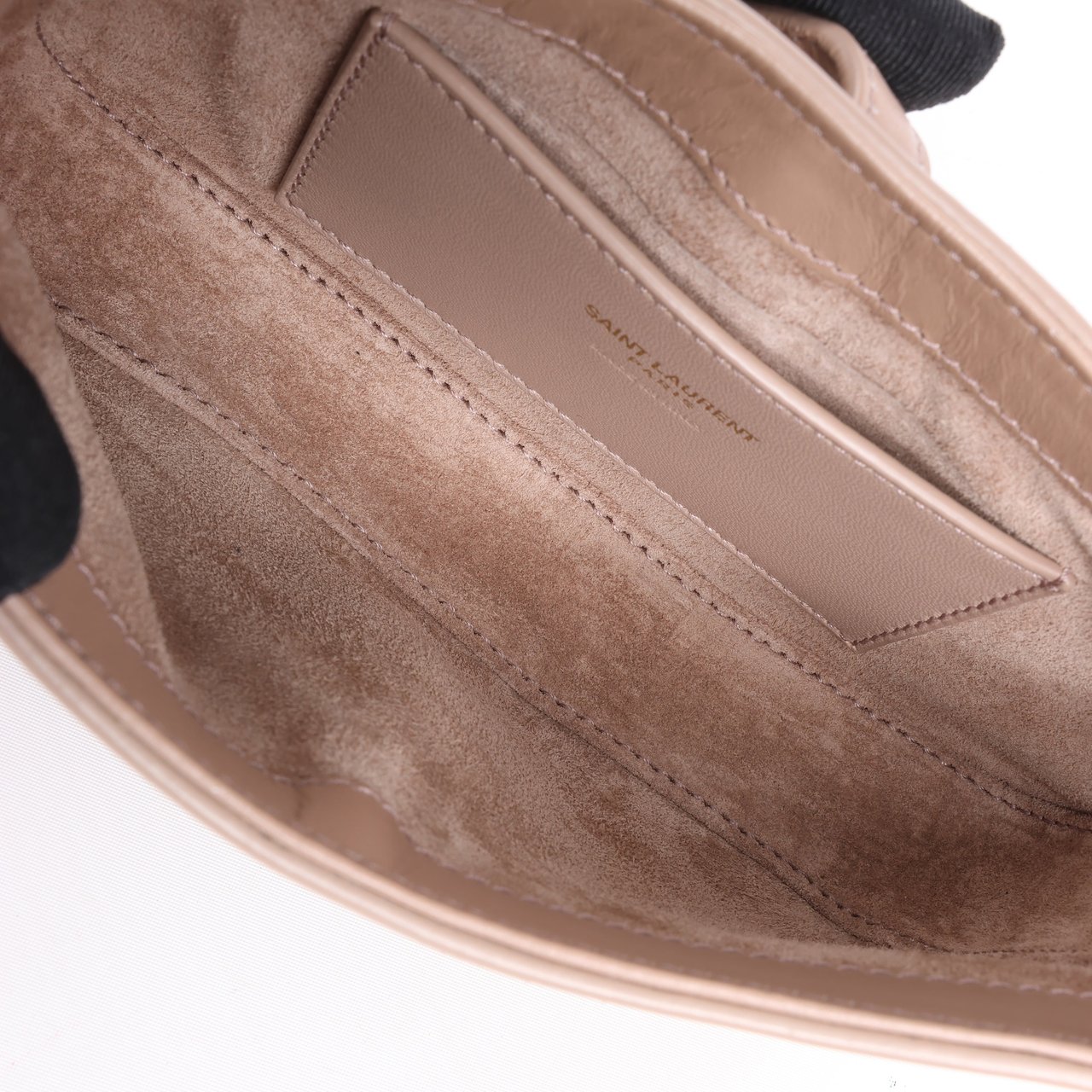 Saint Laurent Saint Laurent Le 5 à 7 Mini Hobo bag in Pink Roze