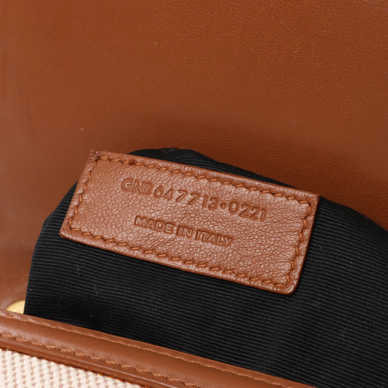 Saint Laurent Saint Laurent Paris Carre Canvas x Leather Shoulder bag in Beige x Brown 647713 Divers