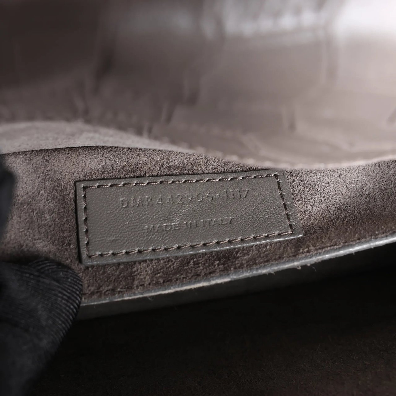 Saint Laurent Saint Laurent Paris Sunset Medium Mock Croc Shoulder Bag in Gray 442906 Grijs