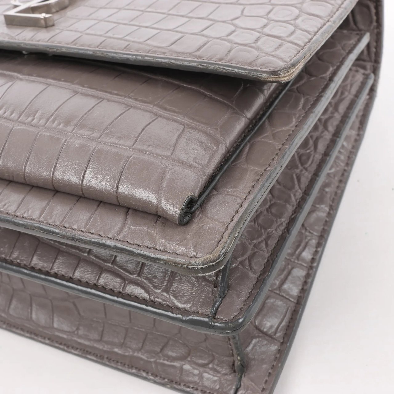 Saint Laurent Saint Laurent Paris Sunset Medium Mock Croc Shoulder Bag in Gray 442906 Grijs