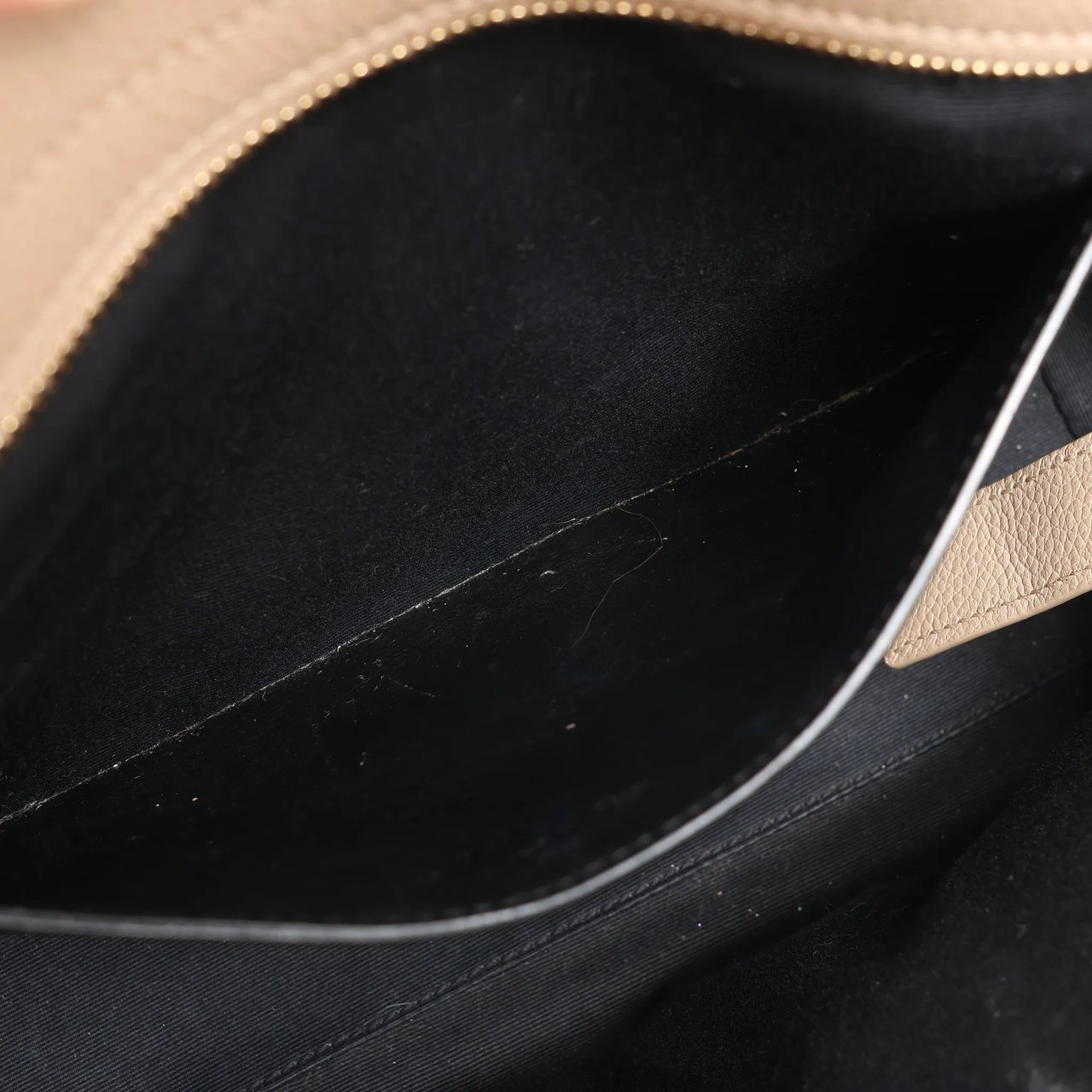 Saint Laurent Saint Laurent Paris Downtown Cabas Leather & Suede 2Way Handbag in Beige 635346 Roze