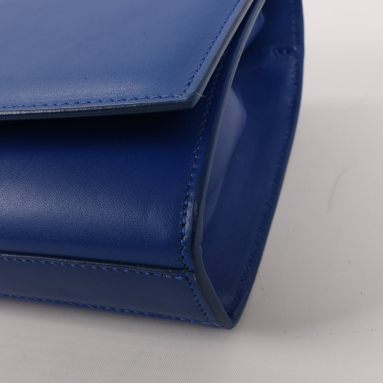 Saint Laurent Saint Laurent Paris Kate Monogramme Smooth Leather Clutch in Blue Majorelle Blauw