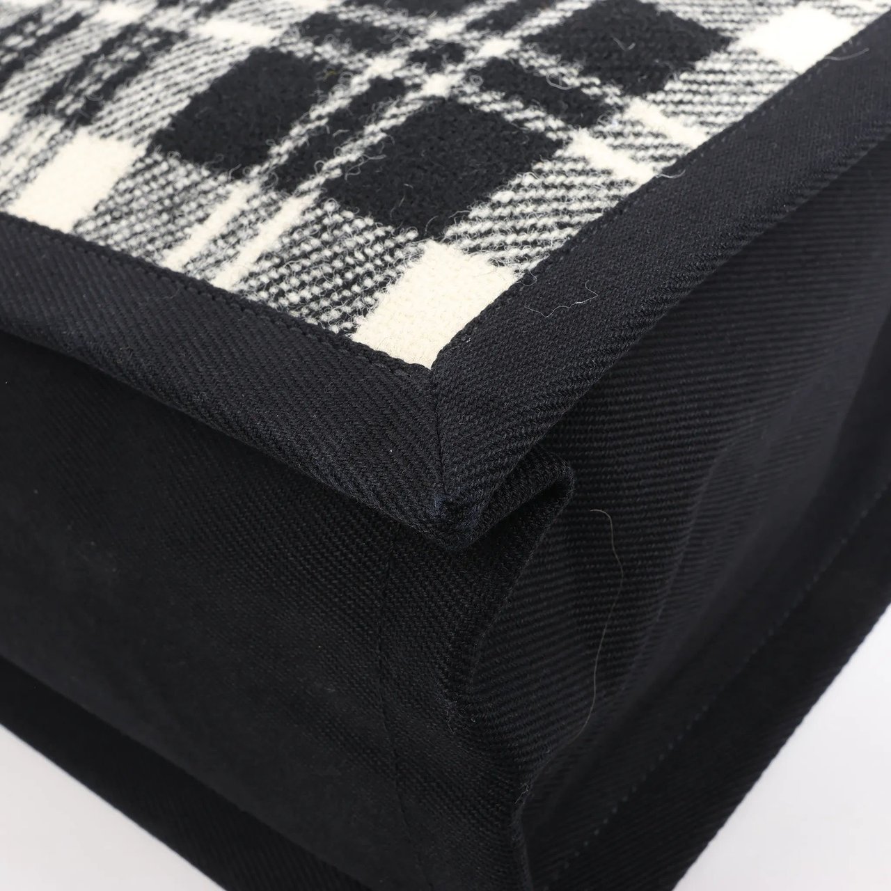 Saint Laurent Saint Laurent Paris Rive Gauche Wool x Leather Tote bag Black x White 499290 Divers